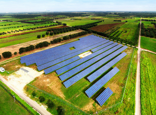 IHS近日预计全球光伏市场的年装机量在2016年将会增长17％