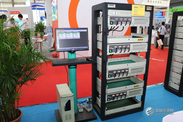 瑞能实业携先进的电池检测设备亮相CIBF2016