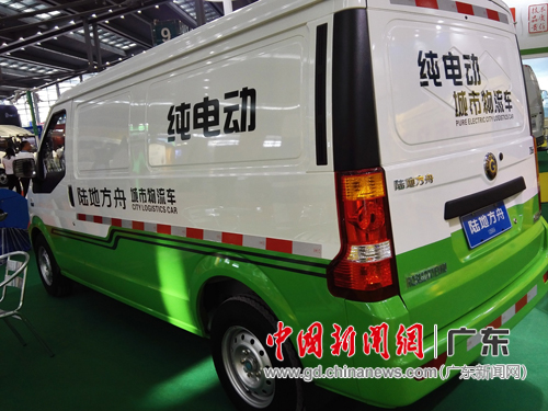 深圳上牌电动物流车达8270辆 路边停车首小时免费