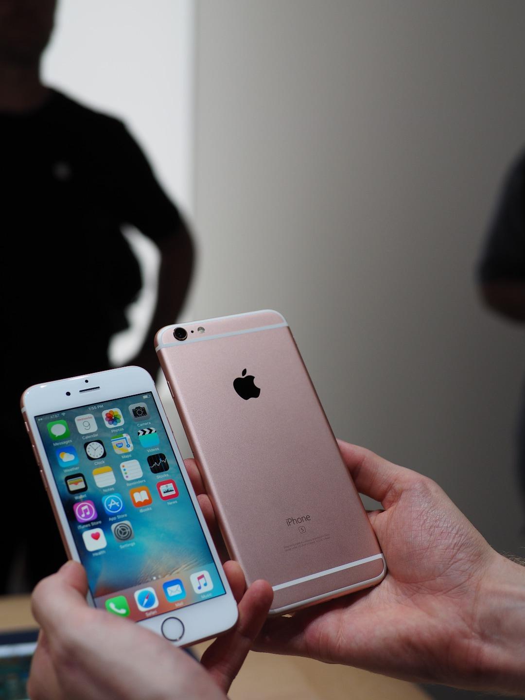 苹果iPhone两年一次重大升级周期或延长至三年