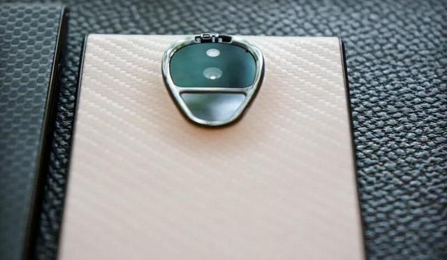 智能手机越来越白菜价 科技成奢侈品的掘墓人