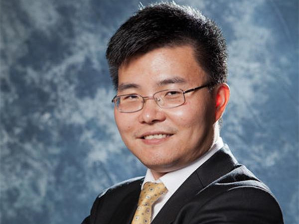 三专家论道新能源汽车推广：政府多出重手