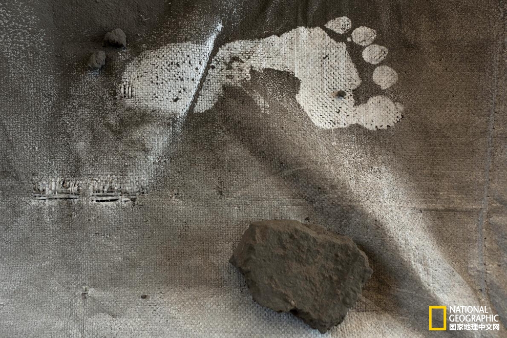 印尼铅污染之殇：熔炼废旧电池的代价