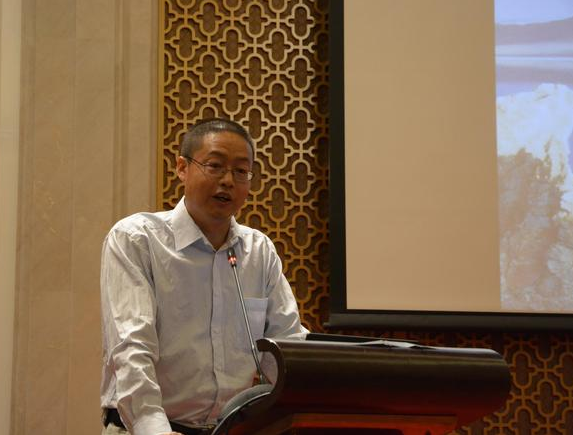 侯献华：锂电池在世界消费结构中占第二位