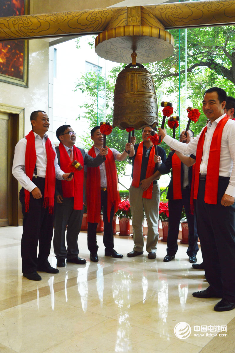 欧鹏巴赫“新三板”挂牌敲钟 主营电池PACK及BMS