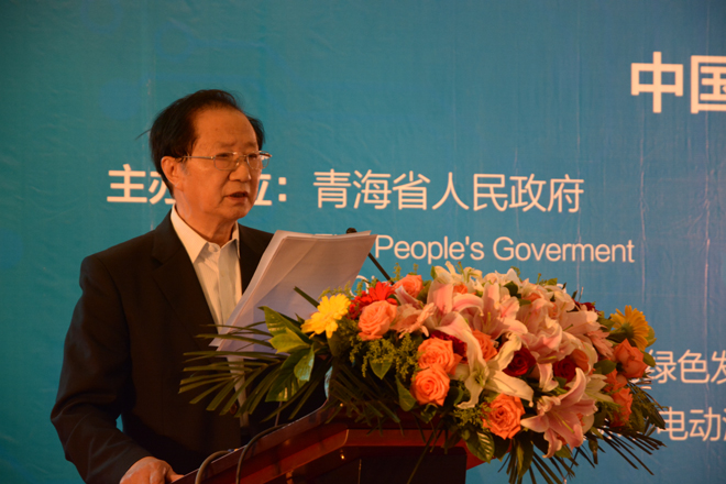 陈清泰： 电动汽车是迎接新能源革命的战略支撑点