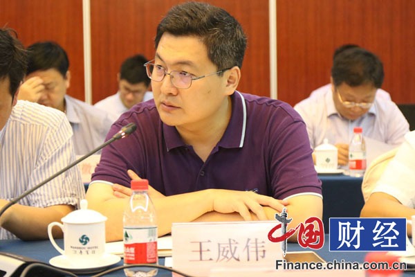 分布式光伏亟待资金东风 企业界金融界合力破题融资难