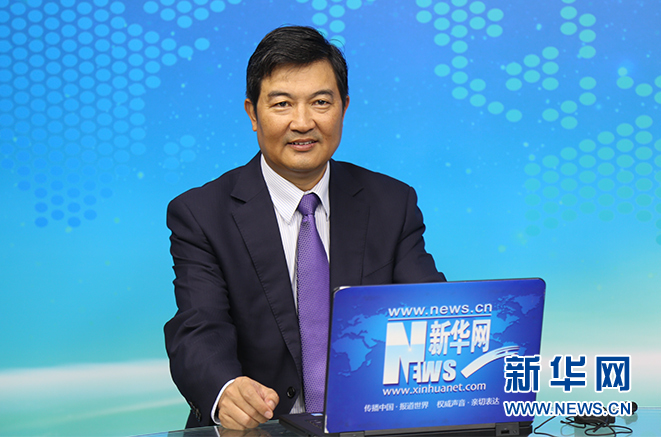 协鑫新能源总裁孙兴平回答主持人提问