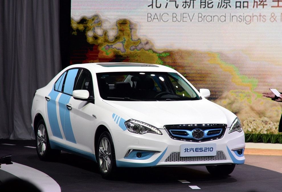 “催熟”新能源汽车带来市场乱象 治理需重拳出击