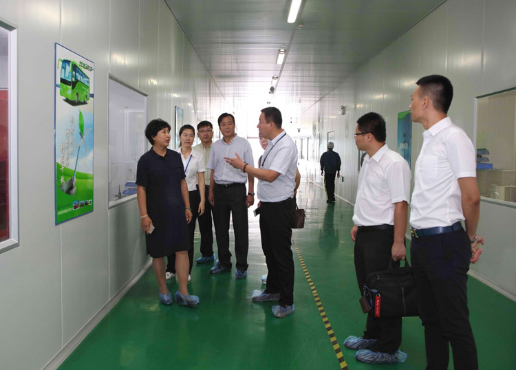 吉林瀚星集团副董事长方长丽一行参观考察银隆新能源
