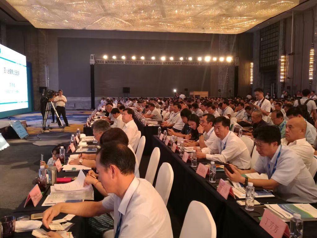 电动汽车百人会