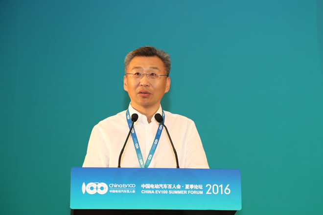 工业和信息化部装备工业司司长 李东