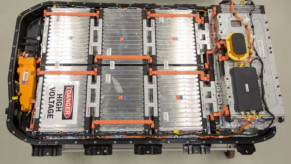 研究人员开发出储能10倍 充电速度也超快的新型电池材料