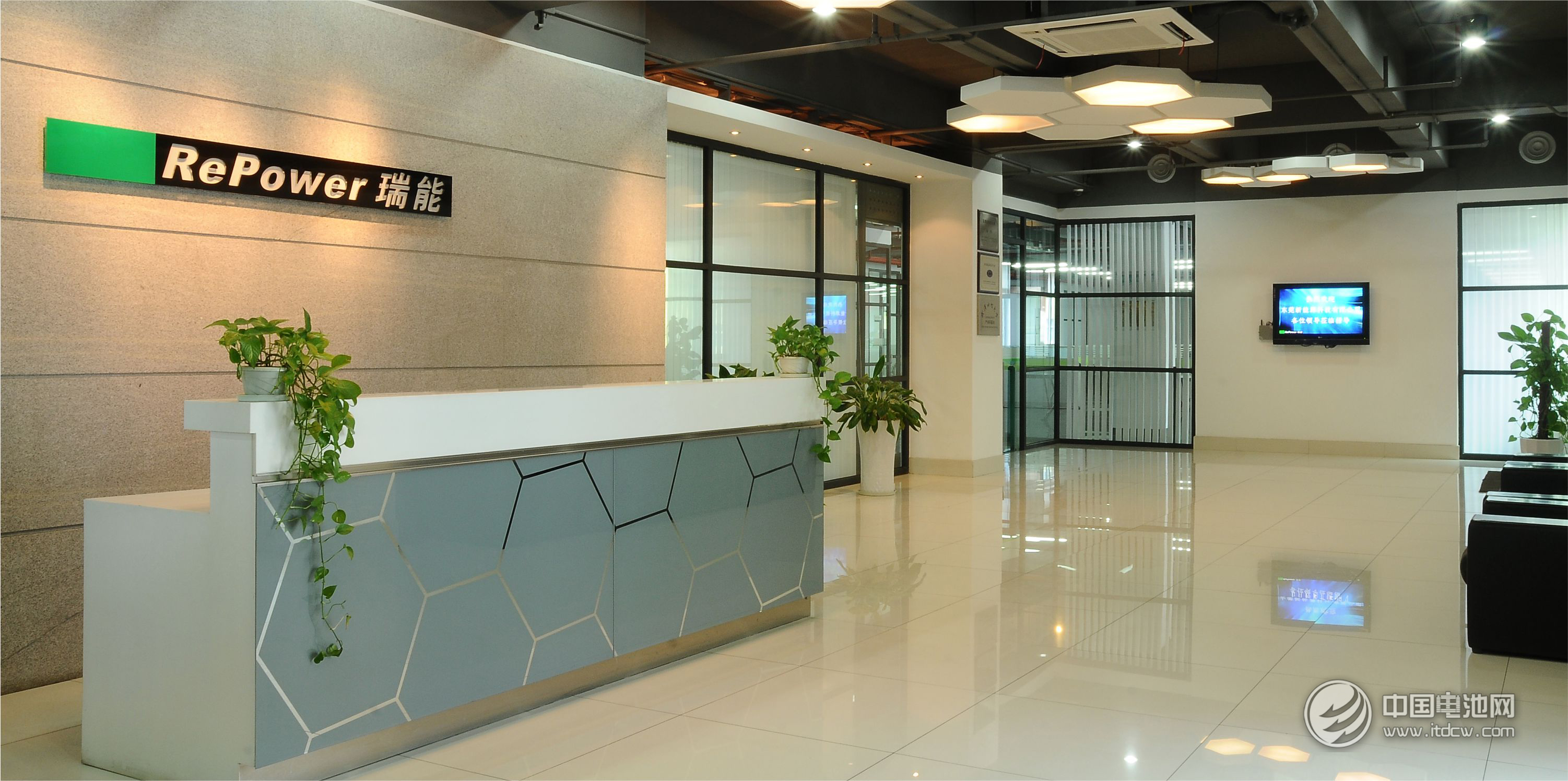 瑞能股份 www.itdcw.com