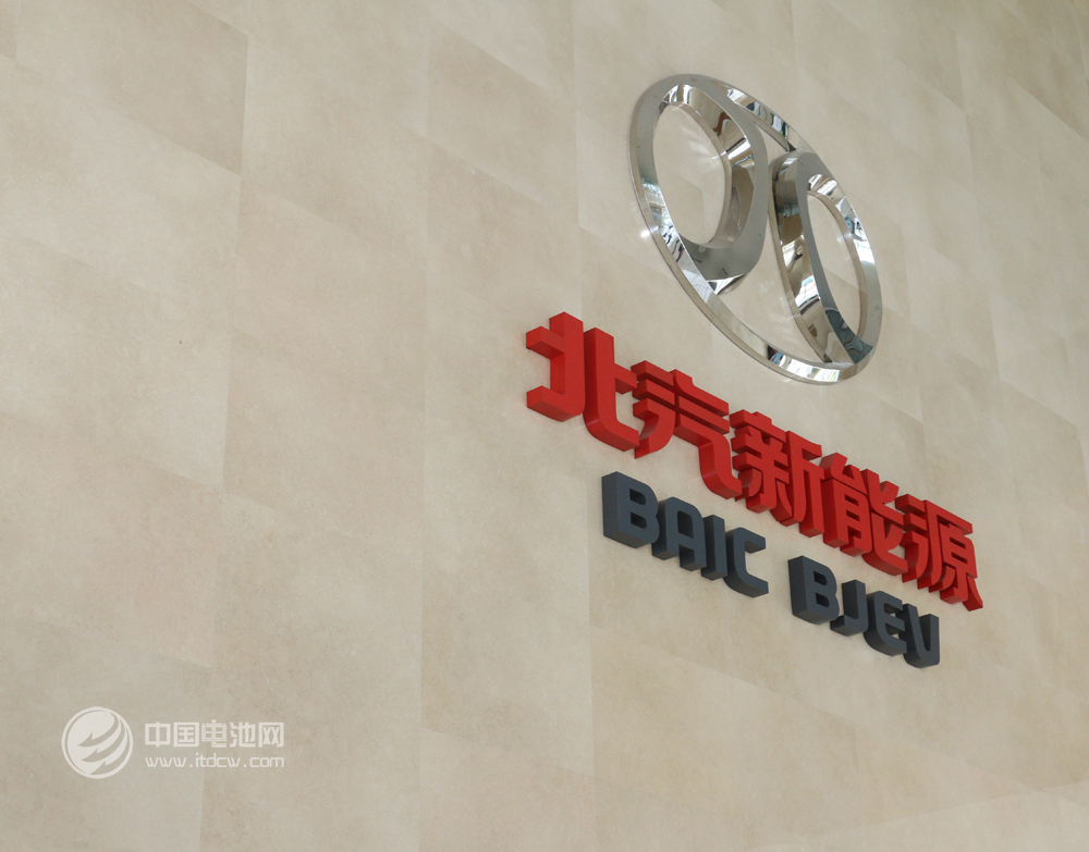 新能源车指标“僧多粥少”引购买热 使用过程喜忧掺杂