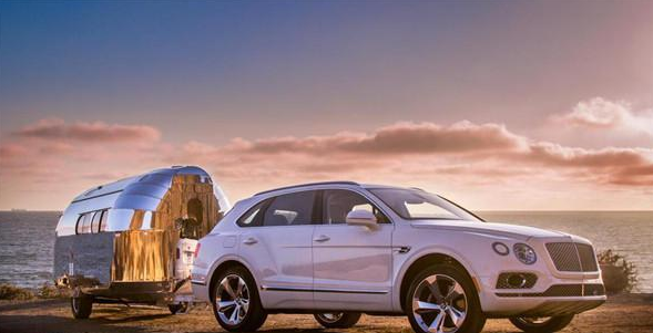 美国Bowlus公司推出世界首个锂电池拖挂房车 美国Bowlus公司推出世界首个锂电池拖挂房车