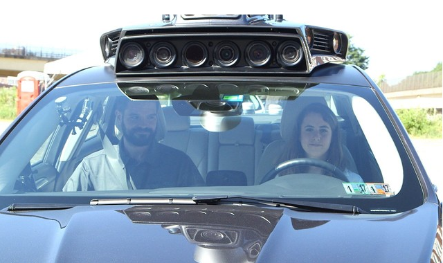 滴滴们的未来：首辆无人驾驶Uber在美国上路