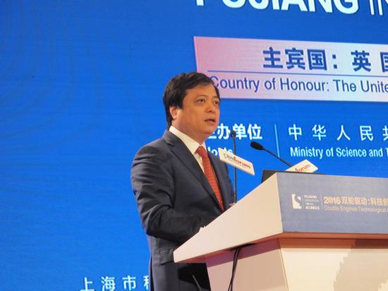 正泰集团董事长南存辉