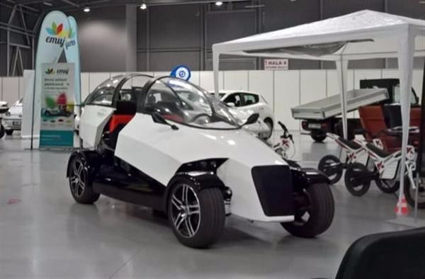 捷克首辆3D打印电动汽车4ekolka 最高时速达55公里/小时