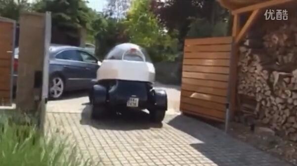 捷克首辆3D打印电动汽车4ekolka 最高时速达55公里/小时