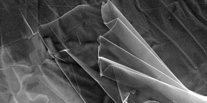 快充石墨烯电池