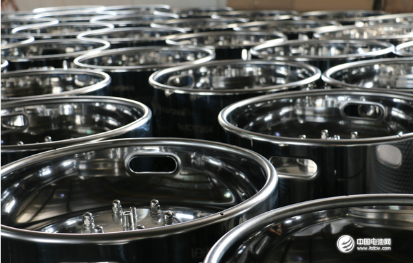 青岛海鑫达不锈钢容器有限公司