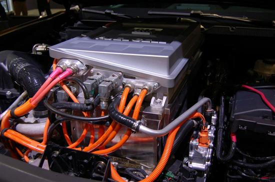 通用公司联合TARDEC发布首款燃料电池军车