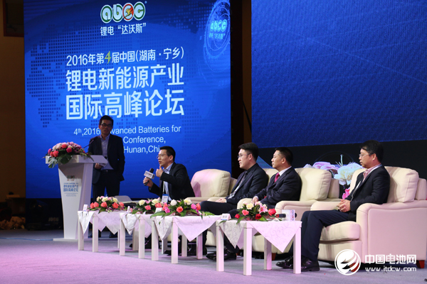 锂电“达沃斯”智慧碰撞：电池行业如何迎接新个人消费时代？