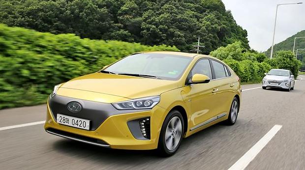 现代汽车2016年推出新款电动车Ioniq，该车型分混动版、插电混动版以及纯电动版三种不同版本，今年1-10月国内市场共售出1480台