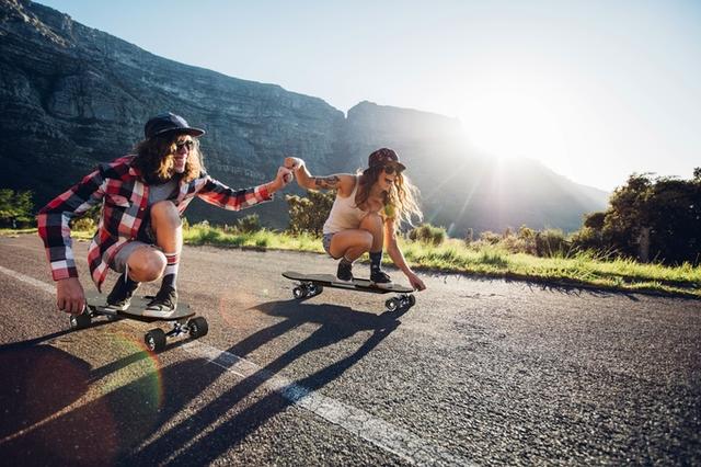 Raptor 2电动滑板号称最强 可以续航40公里