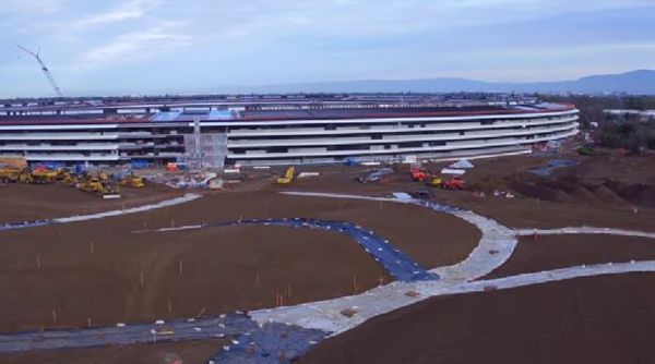 苹果Campus 2 飞船总部4K无人机捕捉礼堂镜头