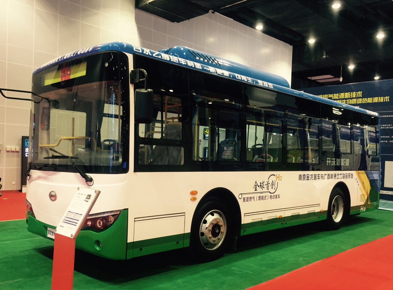 南京金龙在国内率先研发氢燃料电池