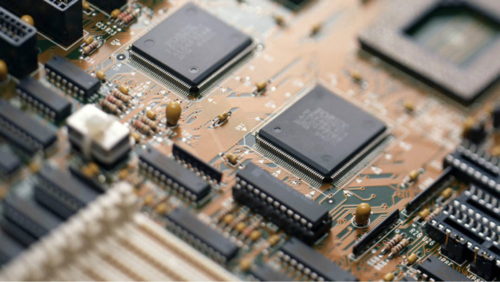 国内移动电源生产商已超5000家 盘点2016年市场5大演进趋势