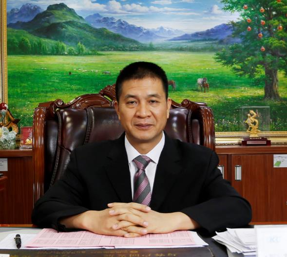 佛山市康荣精细陶瓷有限公司 董事长 薛锡荣