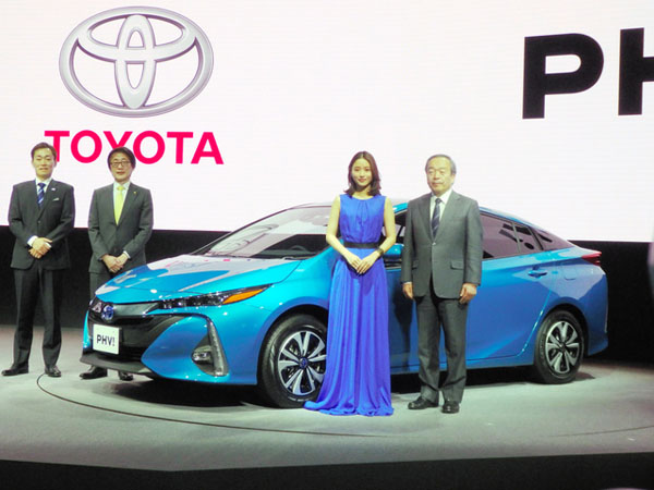 丰田推出全新普锐斯争夺市场 电池容量翻倍