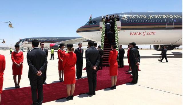 美国拟禁止13个国家旅客携平板电脑进飞机客舱