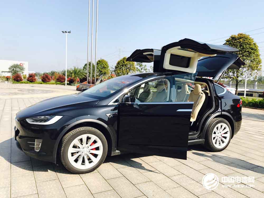 特斯拉P100 特斯拉P100