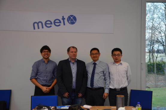 佛山中技烯米新材料有限公司刘福海董事长和谭美婵总经理2016年年底与德国明斯特大学电池研究中心探讨关于该新型涂炭集流体的研发改性