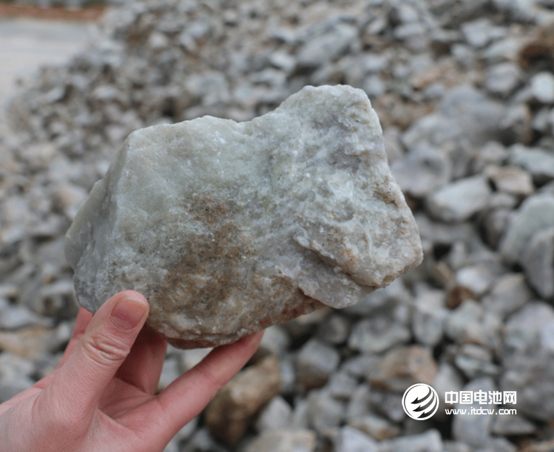 我国上半年规模以上有色金属企业实现利润1115亿元