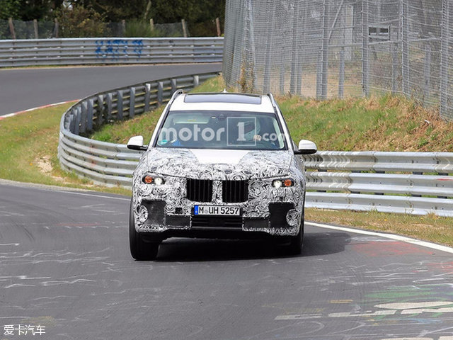 宝马X7概念车将9月12日亮相 搭燃料电池