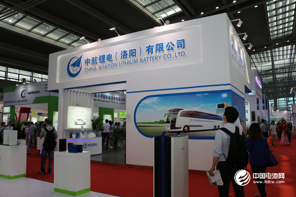 成飞集成2017年上半年营收5.72亿元 锂电池业务收入1.54亿元