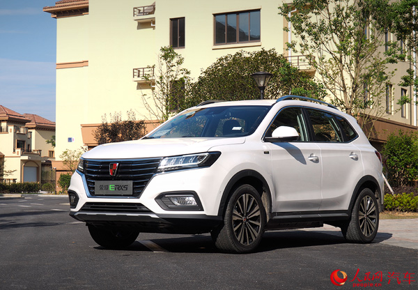 入选目录 纯电动互联网SUV上汽荣威ERX5北京交车