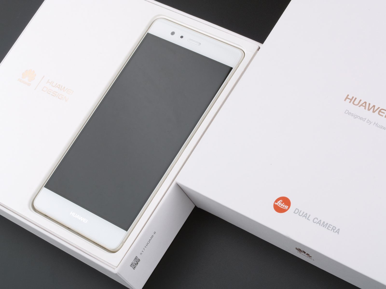 围剿苹果 中国品牌竞相发布全面屏智能手机