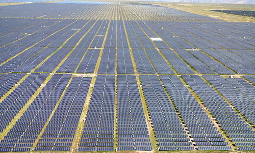 外媒：中国的绿色抱负将使其成为新能源产业世界领袖