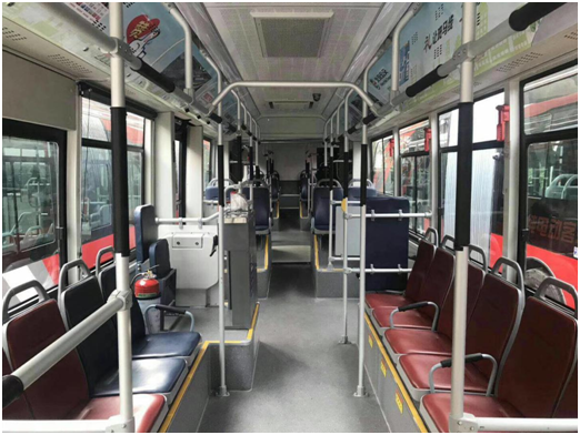 献礼十九大 银隆新能源18米纯电动BRT在北京上线运营