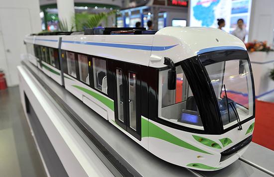 首款氢燃料火车4年后开跑：一次能跑1000公里 只排放水