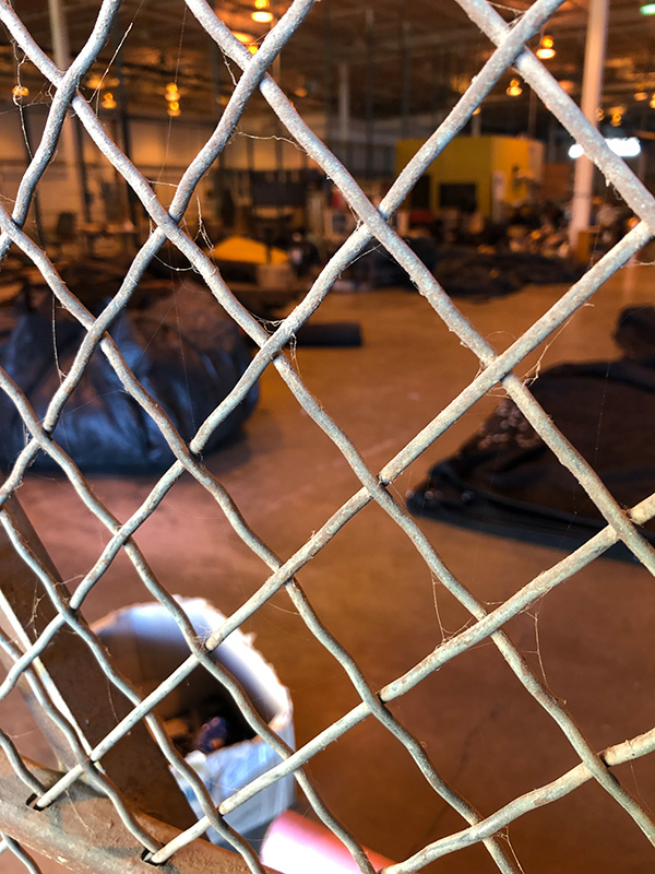 探访贾跃亭美国造车工厂:没有任何生产设备 仅一名员工打卡 探访贾跃亭美国造车工厂:没有任何生产设备 仅一名员工打卡