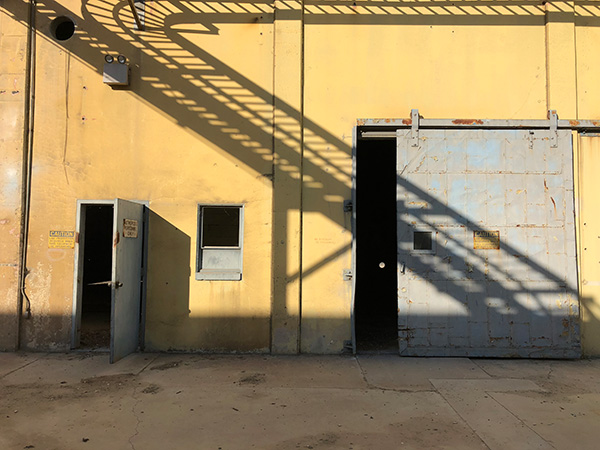 探访贾跃亭美国造车工厂：没有任何生产设备 仅一名员工打卡