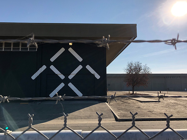 探访贾跃亭美国造车工厂：没有任何生产设备 仅一名员工打卡