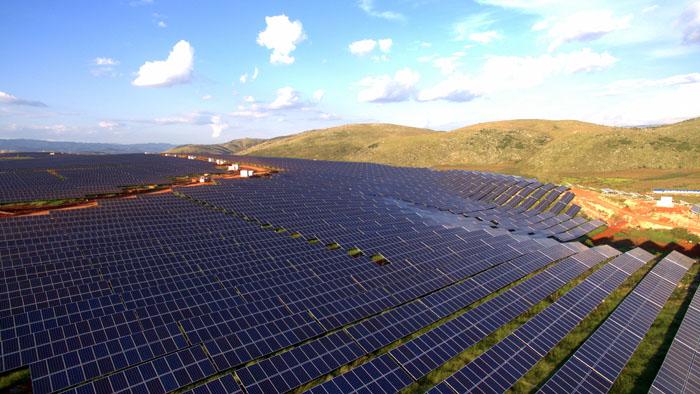 明年光伏业将延续火热状态 平价上网试点有望加速到来